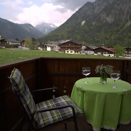 Apparthaus Alpina * Pertisau
